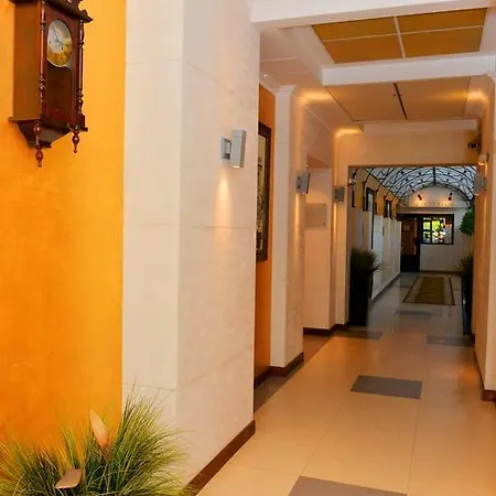 Manjez Centar 3* Belgrade