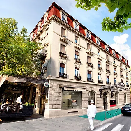 Manjez Centar Hotel 3*