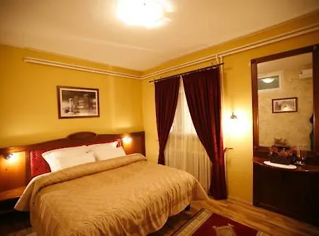 Manjez Centar ベオグラード